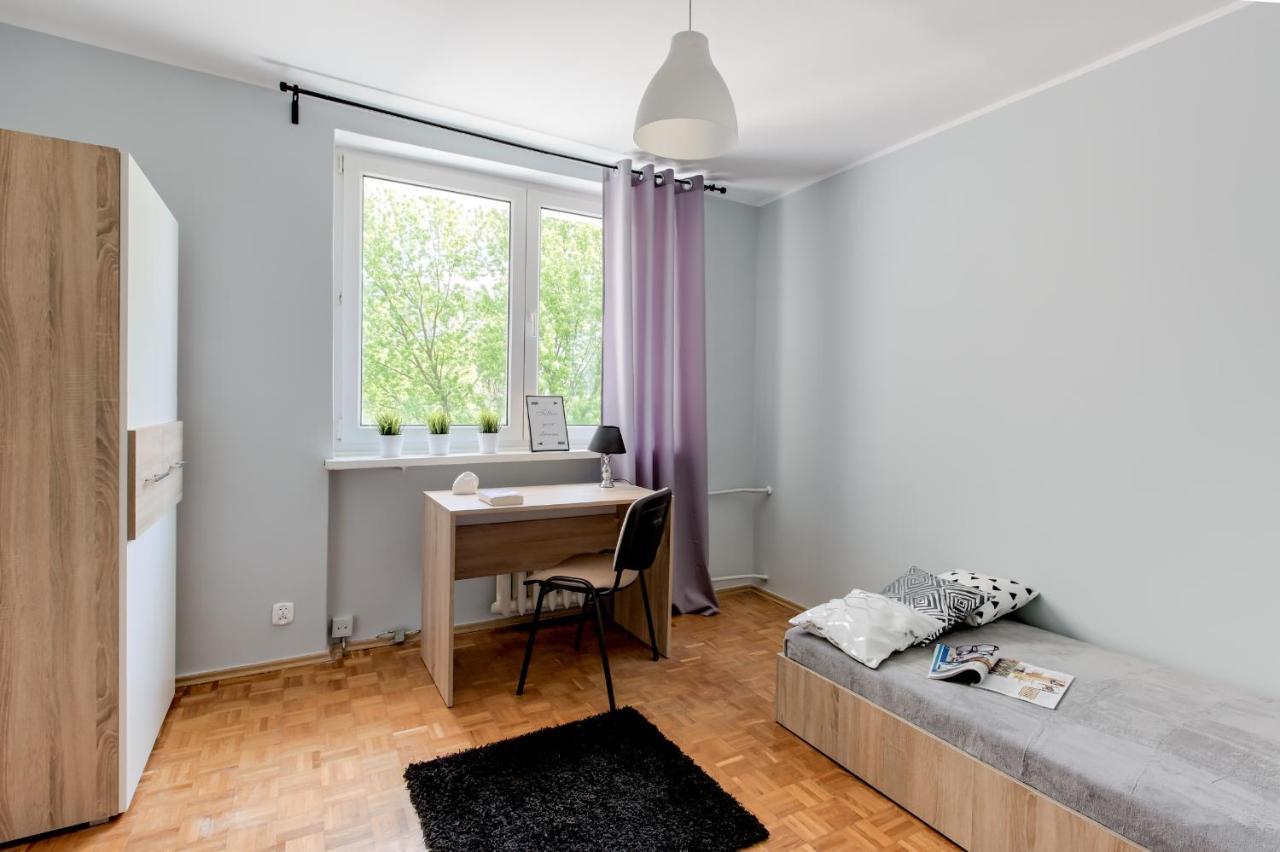 Krzywon 8 Rooms Warsaw Luaran gambar