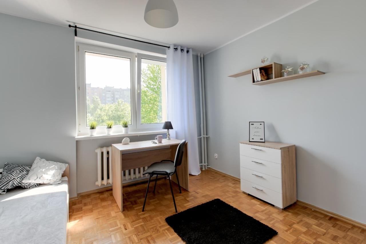 Krzywon 8 Rooms Warsaw Luaran gambar