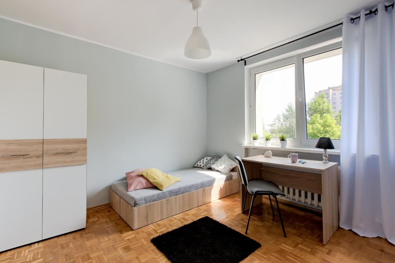 Krzywon 8 Rooms Warsaw Luaran gambar